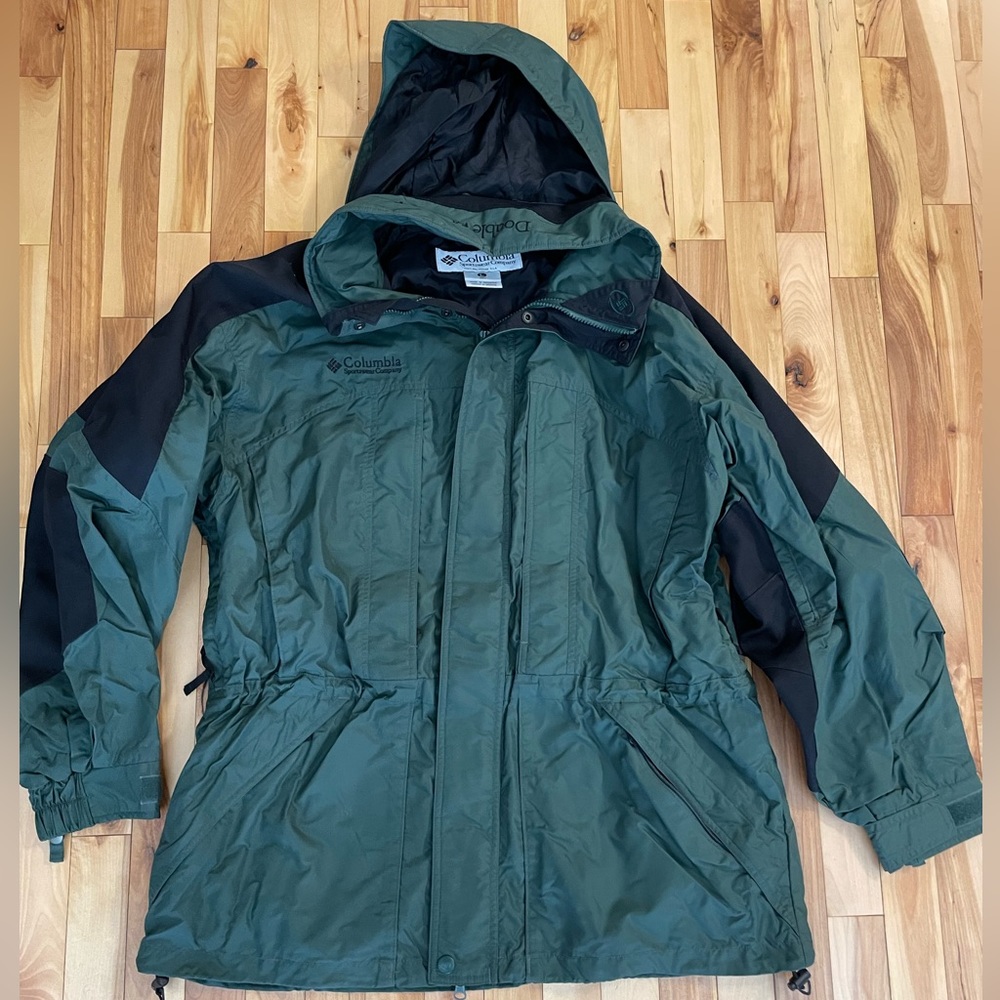 Men’s Columbia Jacket Size L GUC
